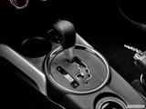  Gear shifter/center console photo